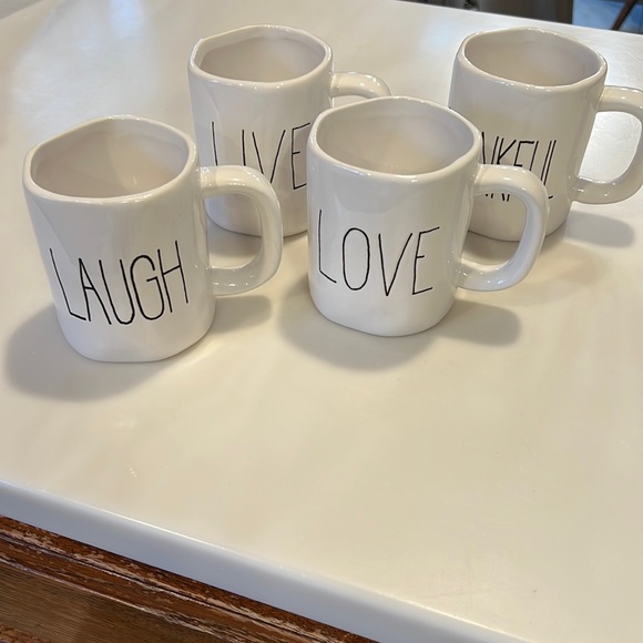 Other - Set of 4 coffee mugs